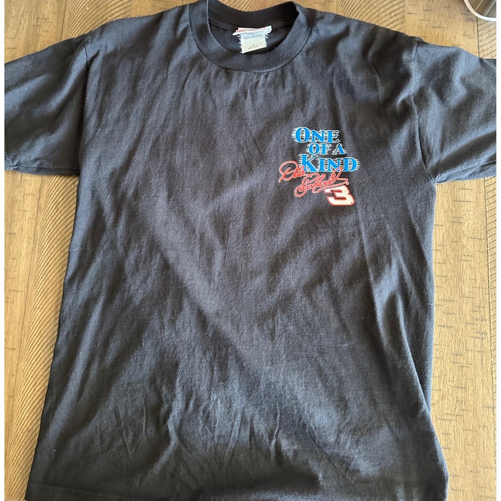 Vintage Dale Earnhardt Sr. #3‎ "The Intimidator" Graphic Tee